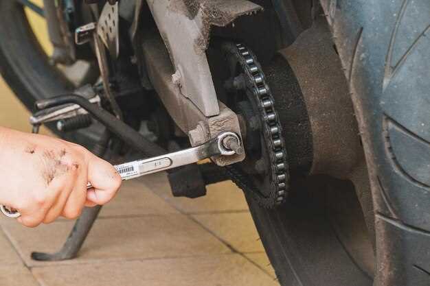 Подготовка и снятие амортизатора для замены сайлентблоков