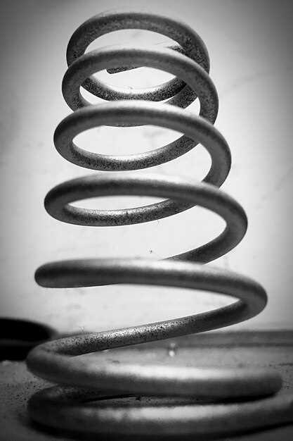 Как заменить пружину датчика сцепления на Гранте