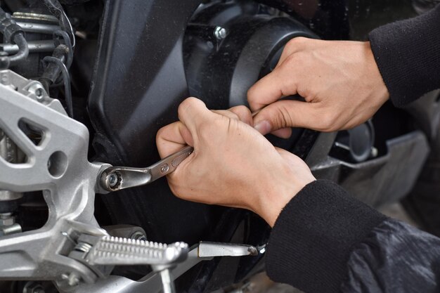 Процесс замены сцепления: последовательность действий и практические советы