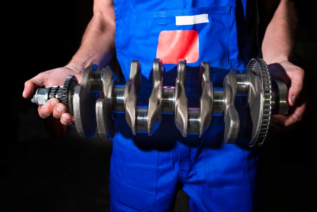 Установка меток и фиксация положения коленвала и распредвалов